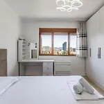 In The Center Apartment