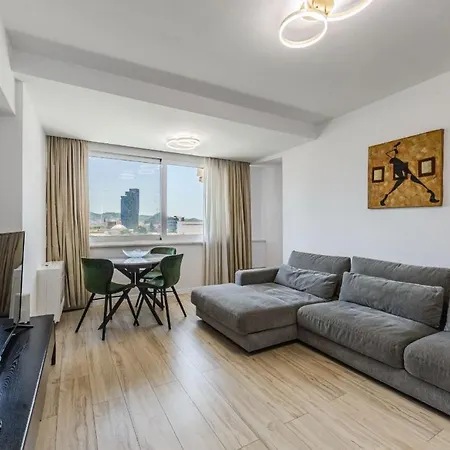 Apartment In The Center Tirana