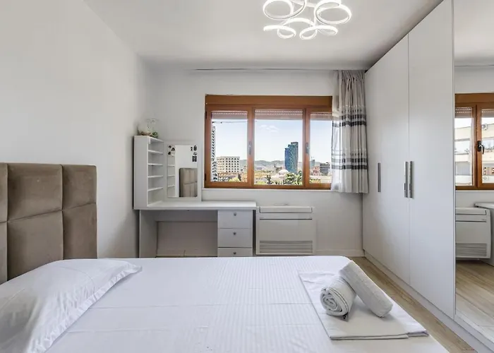 In The Center Apartment